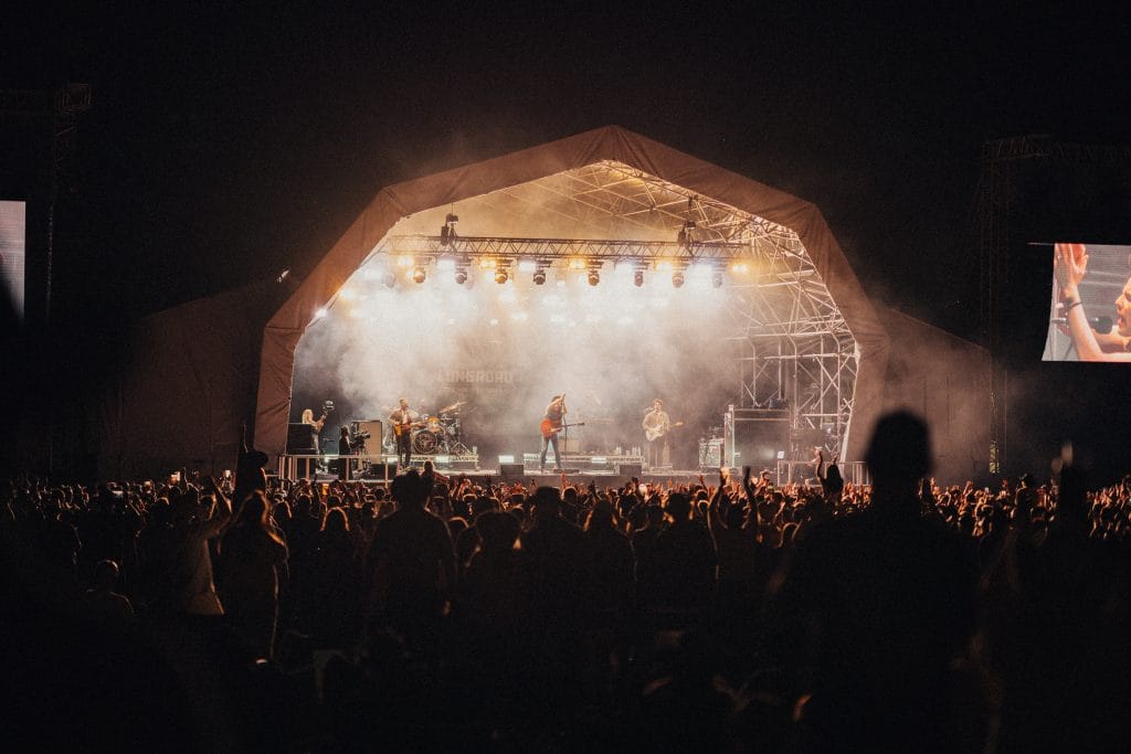 James Bay at Long road 2025