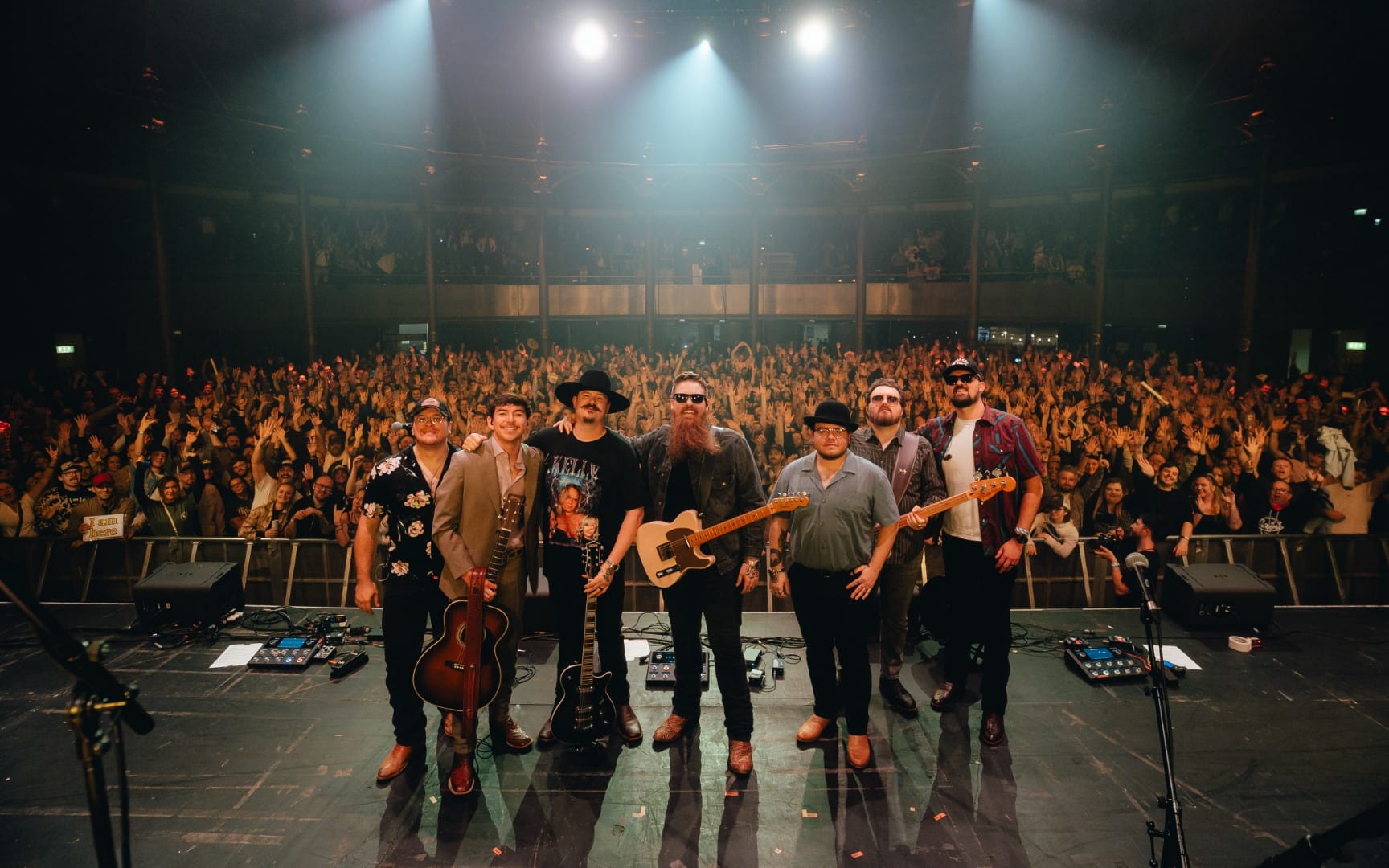 roundhouse2