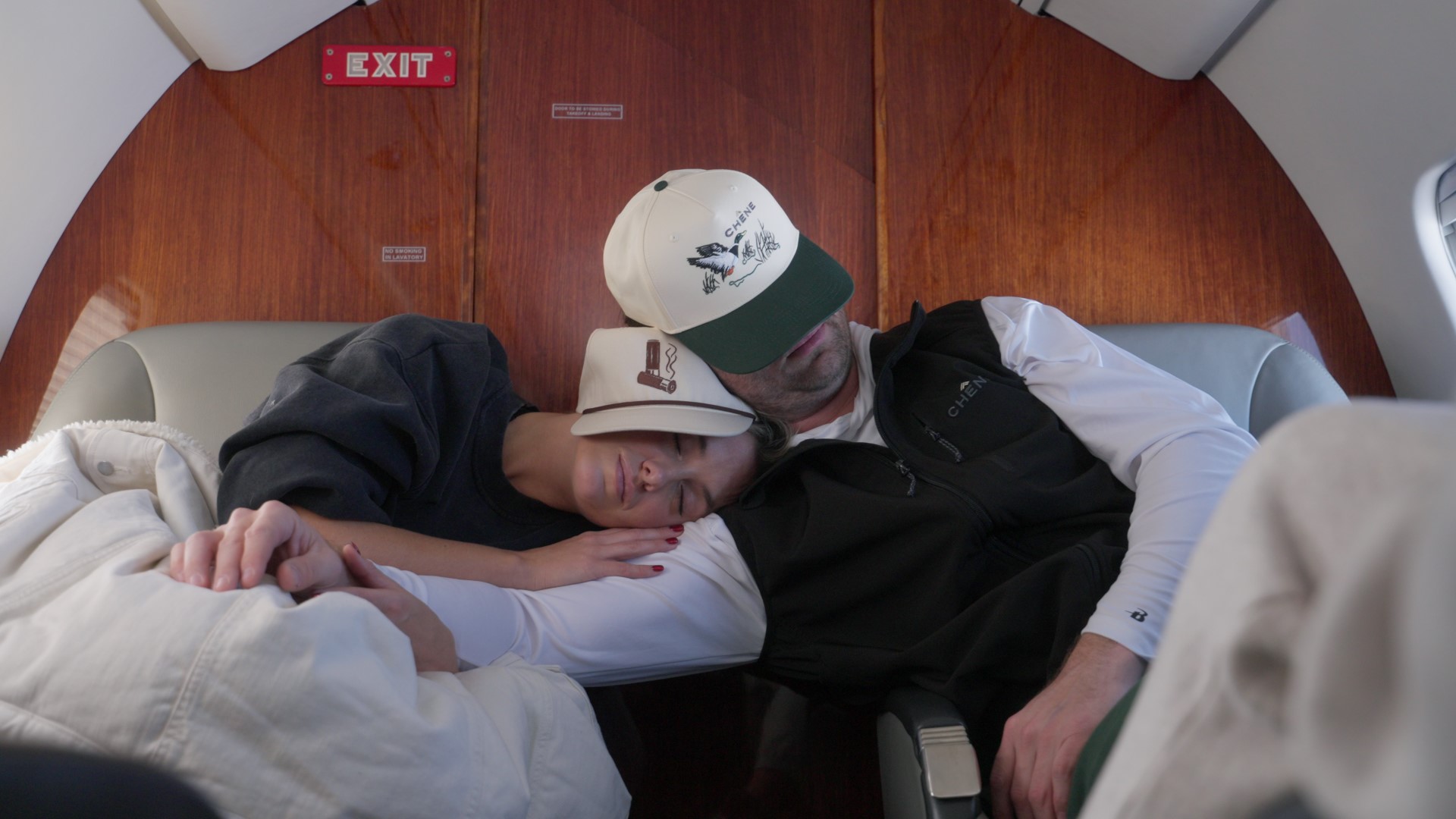 bu still 004 00026286 mm r