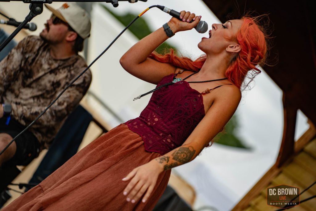 Bronnie on stage at Country Calling 2026