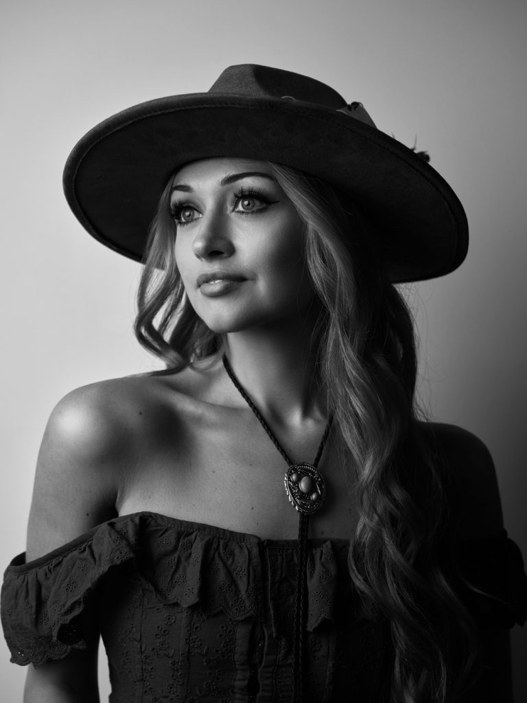 Bronnie (photo @jhs.photo)