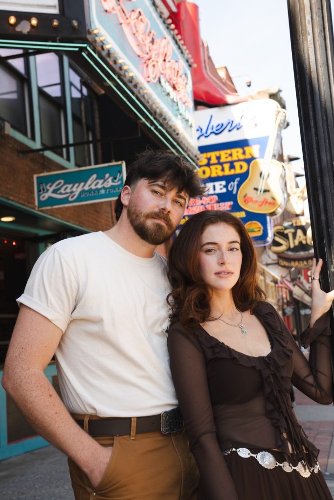 Teddy (Cornelius Versa) and Zelda (Juliet Perel)