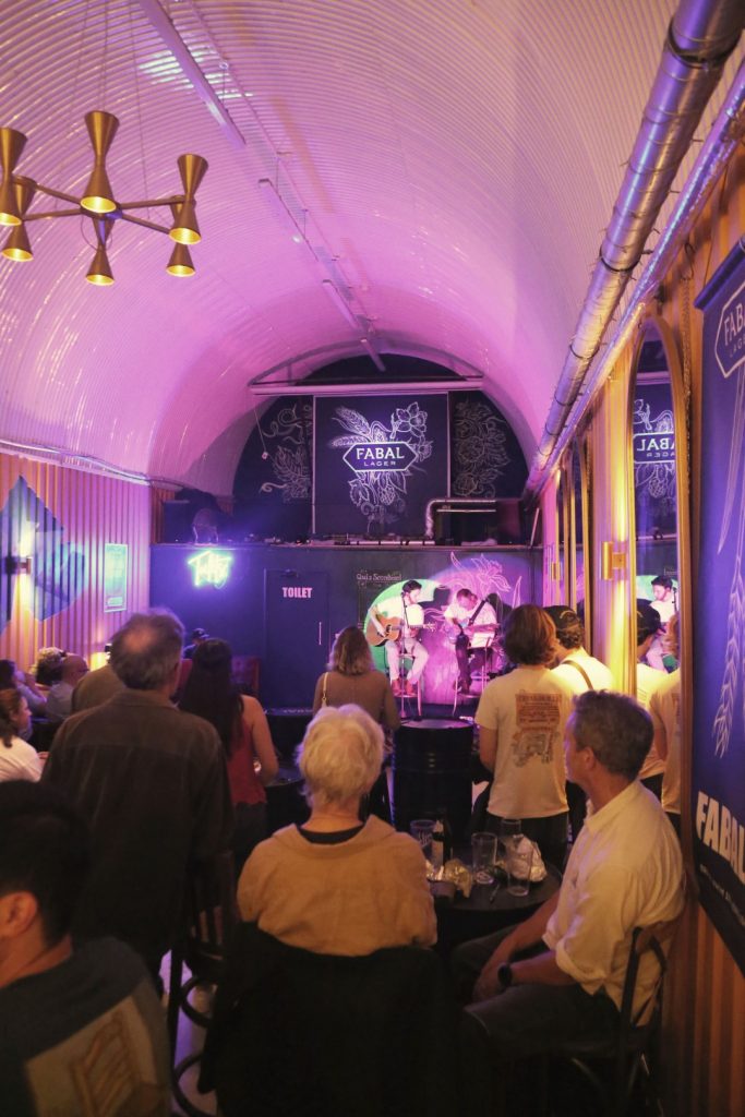 rons honky tonk artists (10) The Fabal Beer Hall Venue
