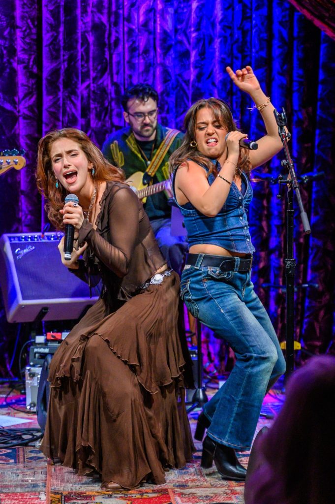 Zelda (Juliet Perel) and Bree (Sarah Giulianti)