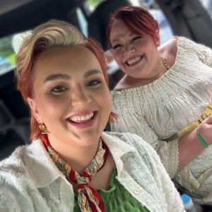 bronwyn lewis and jada star